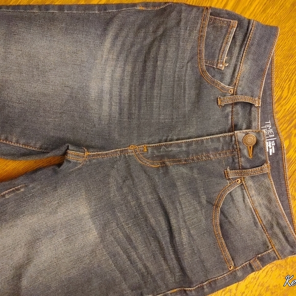 Ladies Time and Tru Size 12P High Rise Skinny Jeans - Picture 2 of 6